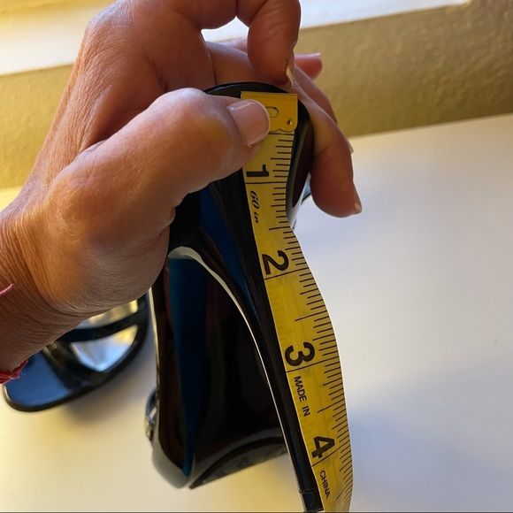 Carlos Santana  black hills - Picture 8 of 9